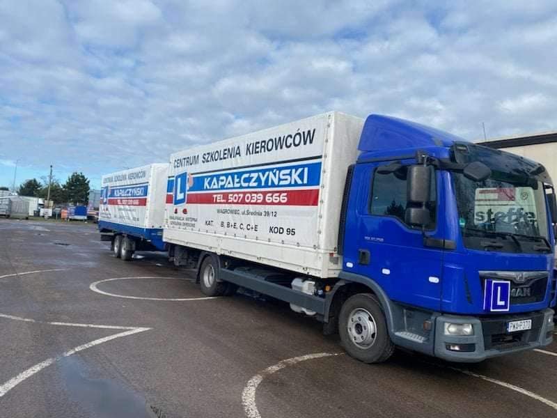 Kategoria C+E — Zestawy z przyczepą
